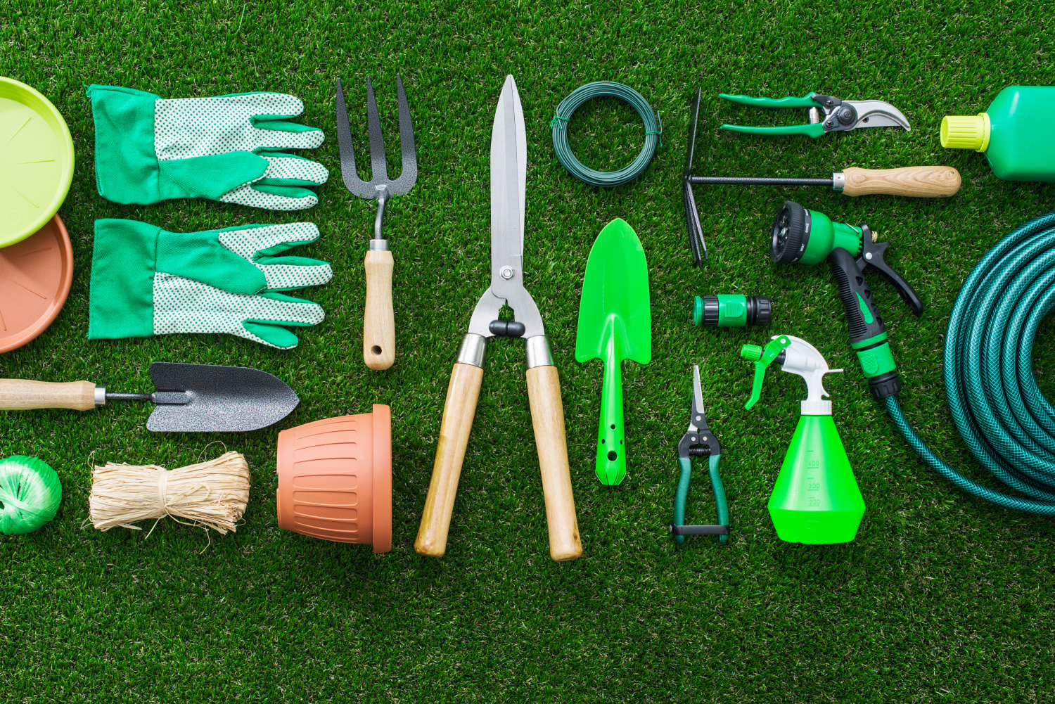 Garden Machinery & Tools